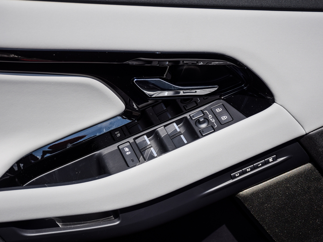 2026 Land Rover Range Rover Evoque P250 Dynamic SE, 多伦多, 全款车