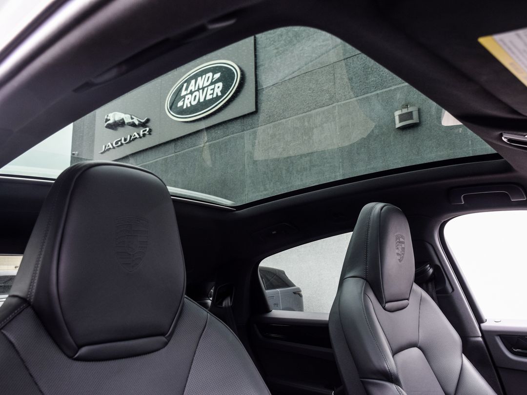 2022 Porsche Cayenne Coupe Platinum Edition, Toronto, Cash