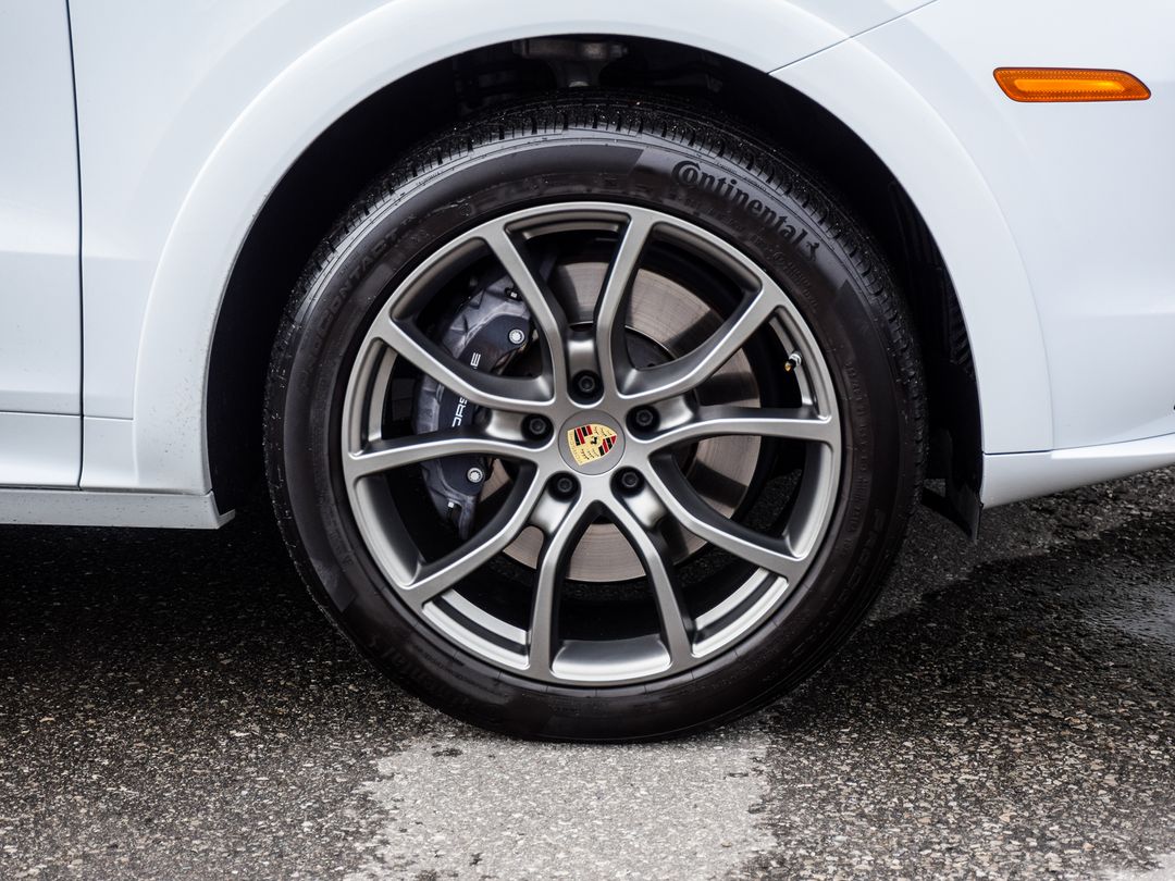 2022 Porsche Cayenne Coupe Platinum Edition, Toronto, Cash