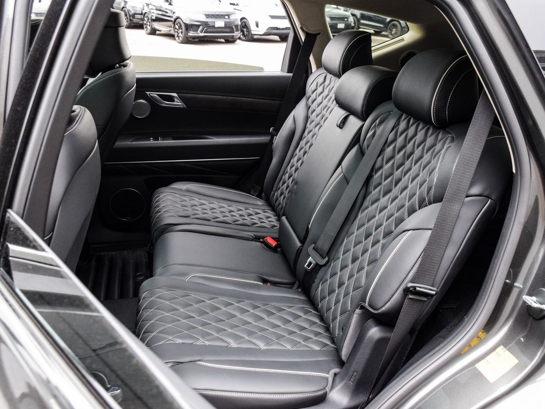 2024 Genesis GV80 3.5T Prestige 5P AWD, Toronto, Cash