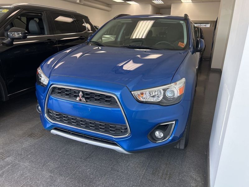 2015 Mitsubishi RVR
