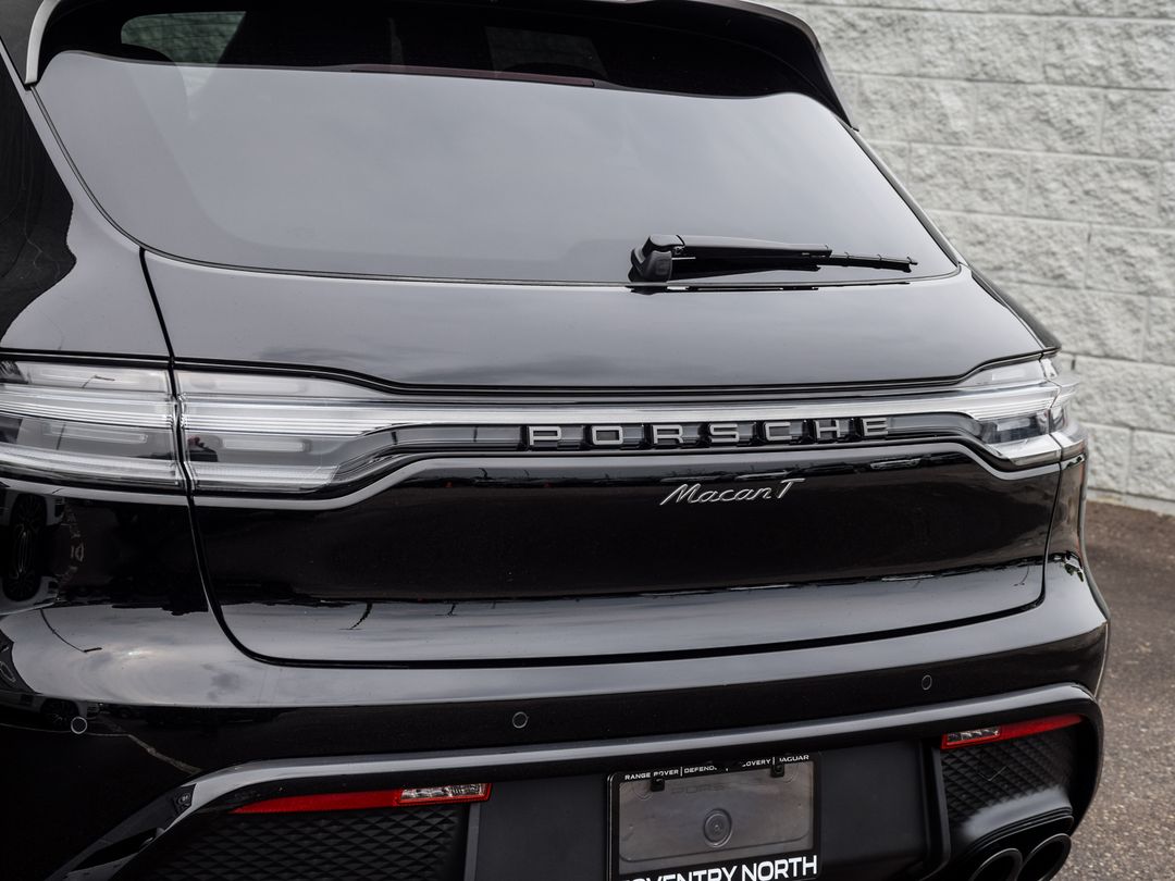 2024 Porsche Macan T, Toronto, Cash