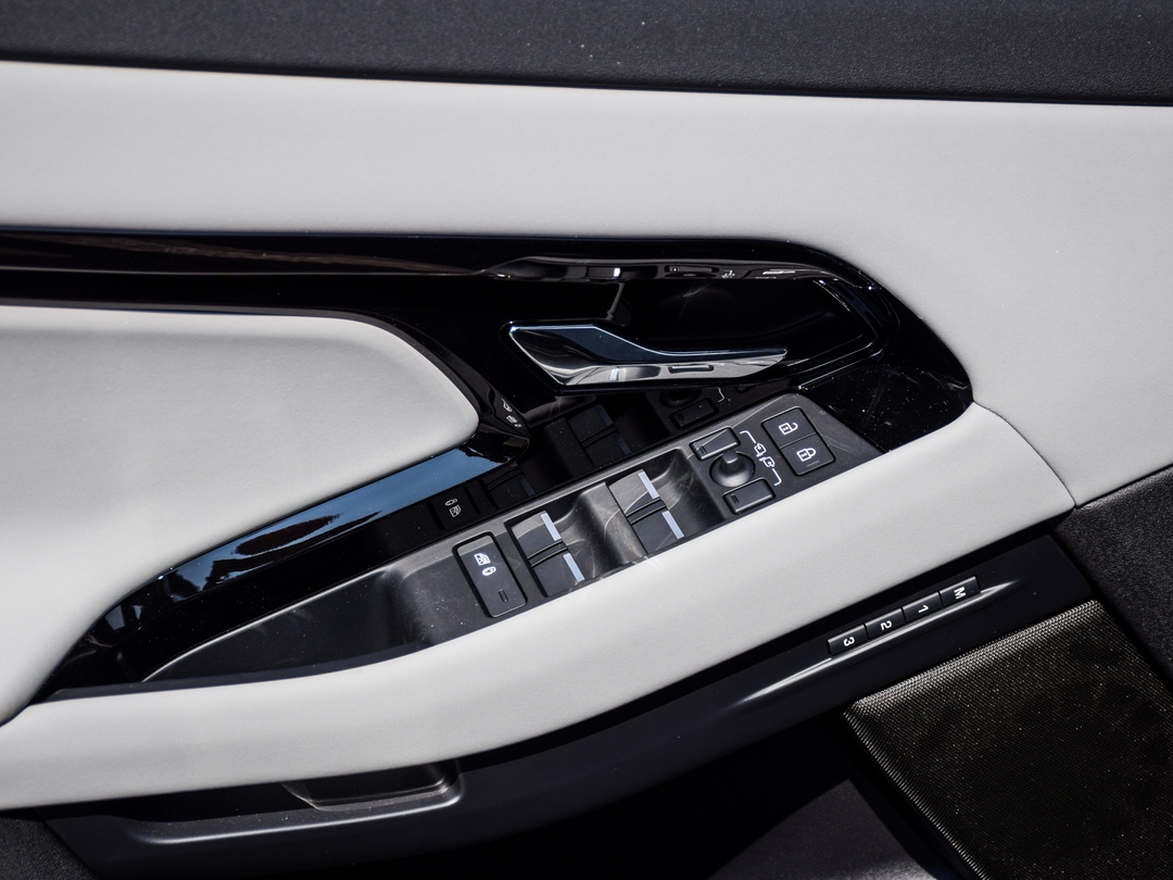 2026 Land Rover Range Rover Evoque P250 S, 多伦多, 全款车