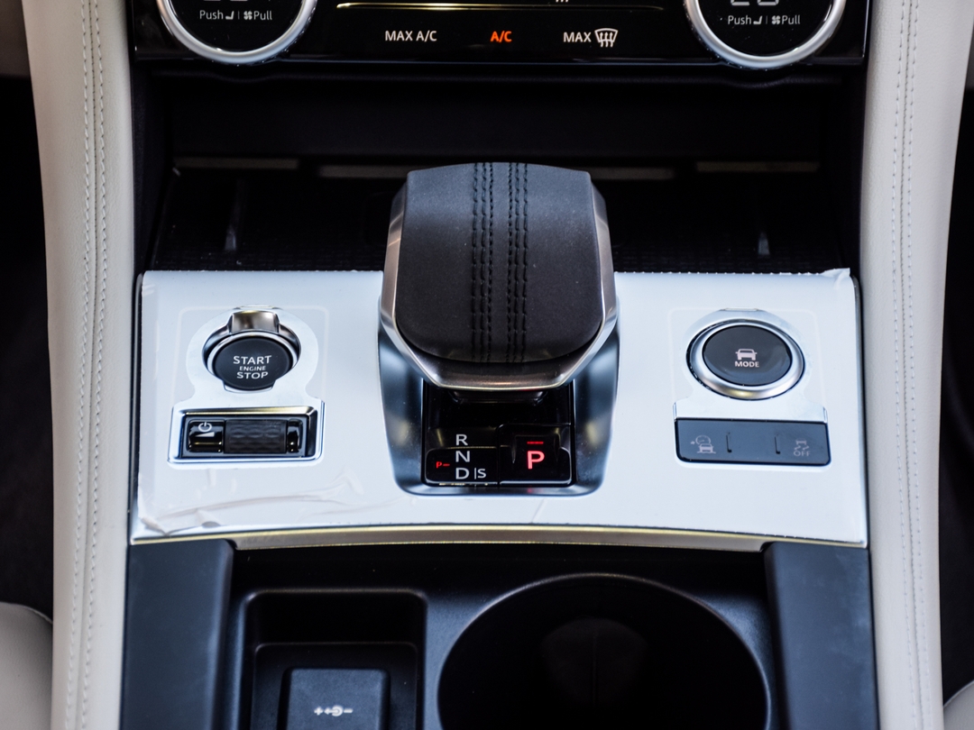 2026 Jaguar F-PACE P400 R-Dynamic S, Toronto, Cash