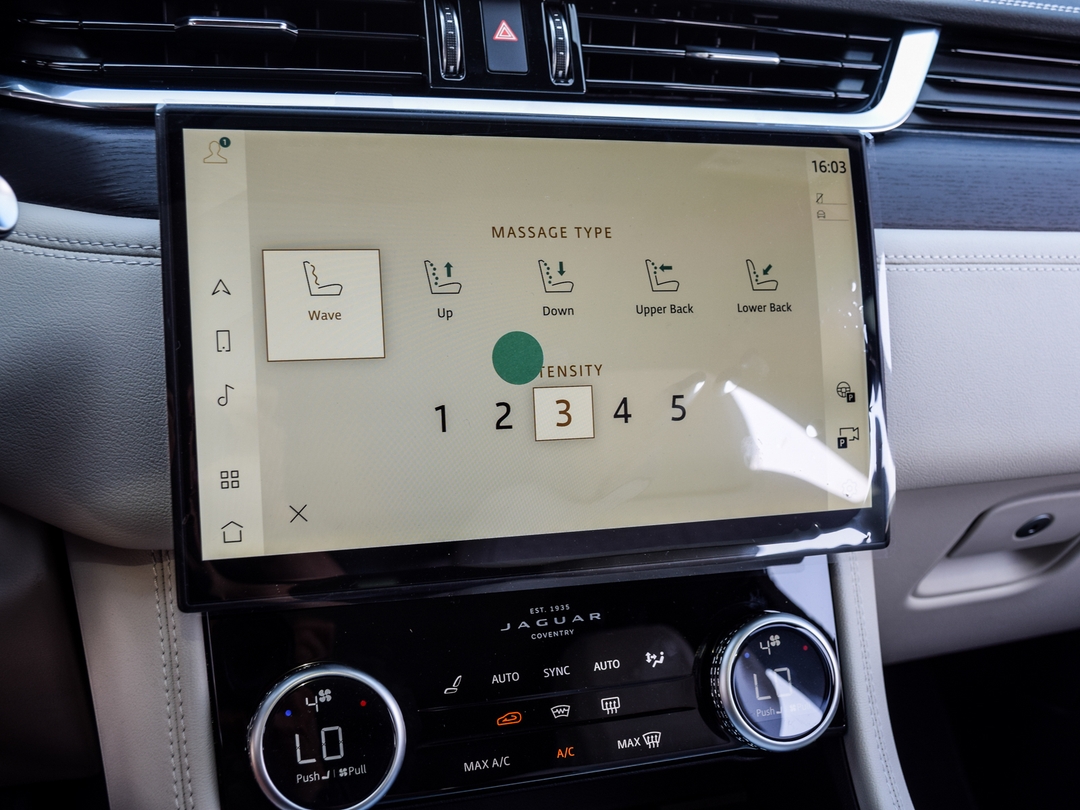 2026 Jaguar F-PACE P400 R-Dynamic S, Toronto, Cash