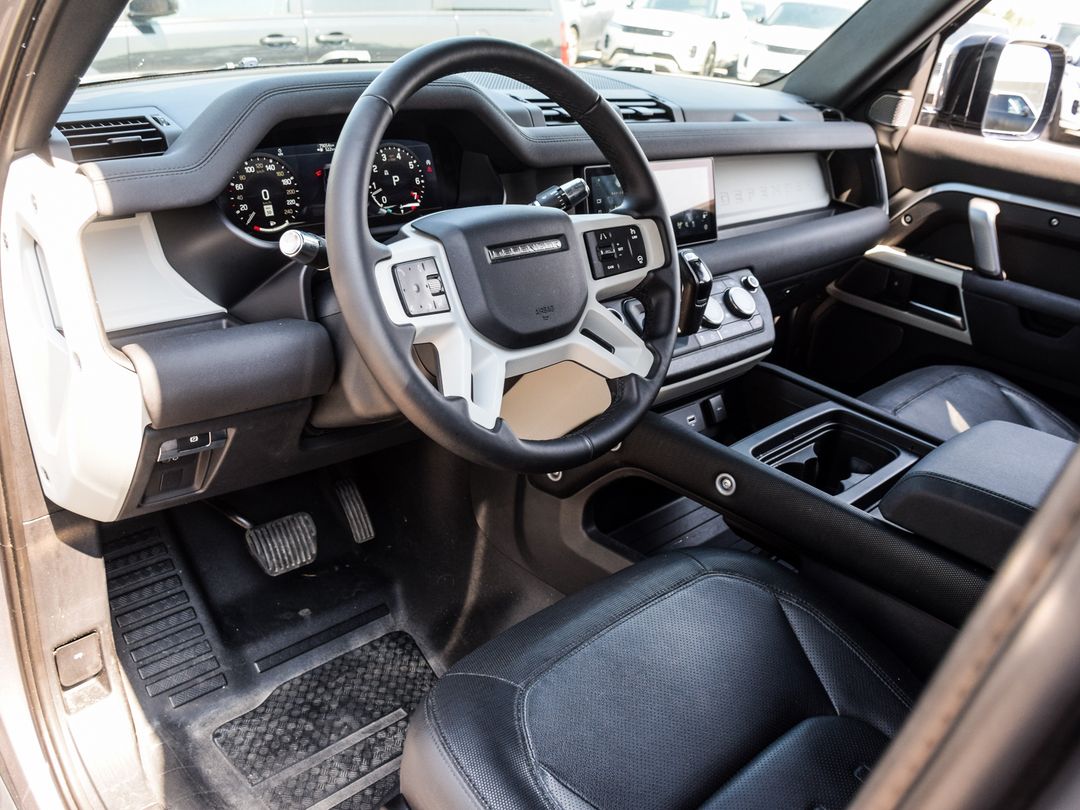 2021 Land Rover Defender 110 X-Dynamic SE, Toronto, Cash