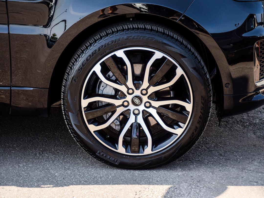 2022 Land Rover Range Rover Sport HSE Silver MHEV, Toronto, Cash