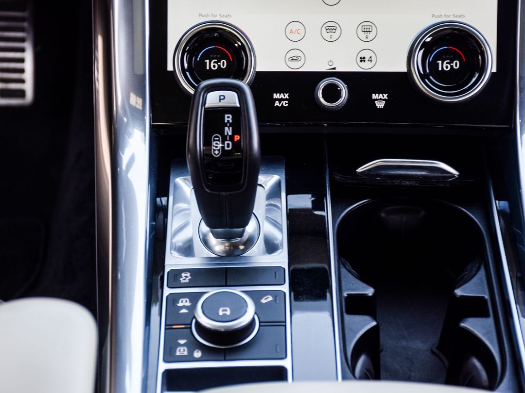 2022 Land Rover Range Rover Sport HSE Silver MHEV, Toronto, Cash