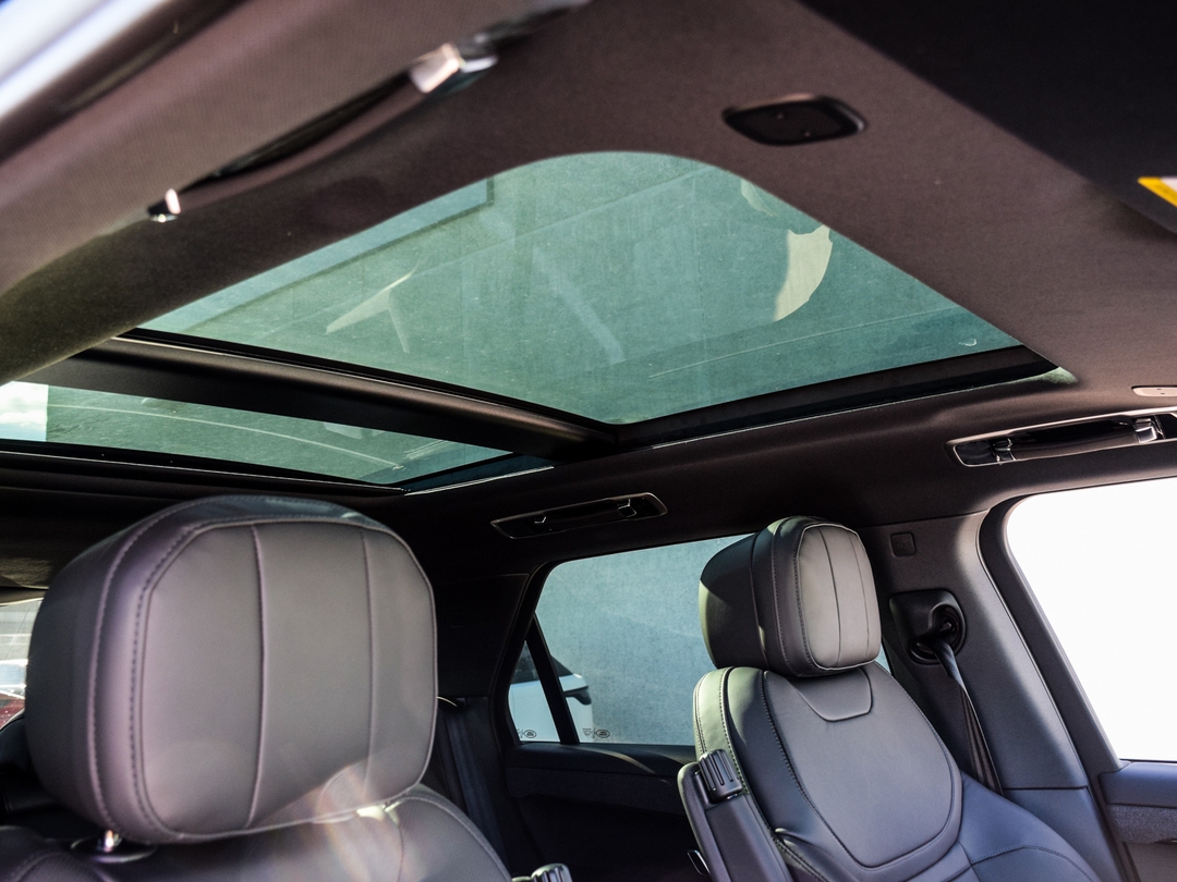 2025 Land Rover Range Rover Sport P530 Dynamic SE, Toronto, Cash