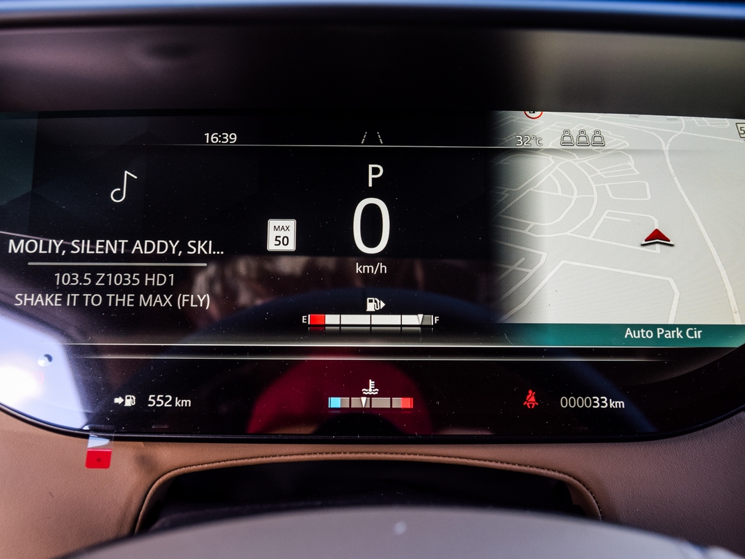 2025 Land Rover Range Rover Sport P530 Dynamic SE, Toronto, Cash