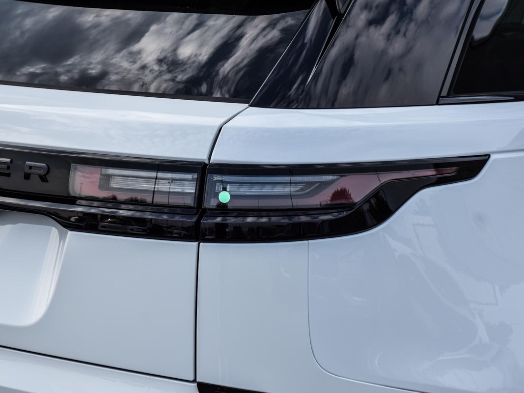 2026 Land Rover Range Rover Velar P250 Dynamic SE, Toronto, Cash