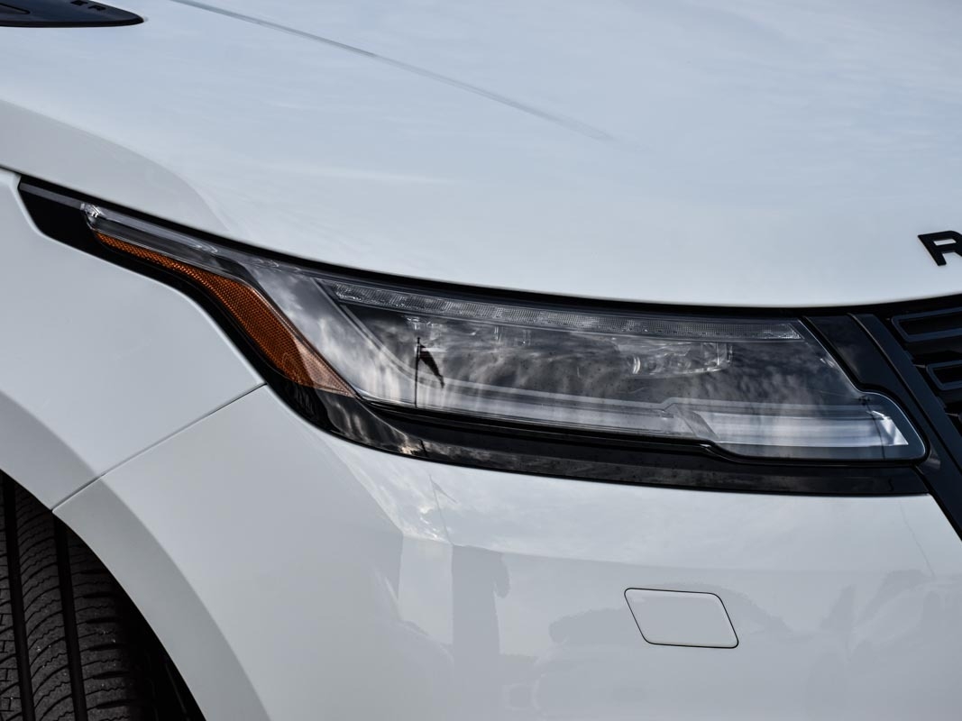 2026 Land Rover Range Rover Velar P250 Dynamic SE, Toronto, Cash
