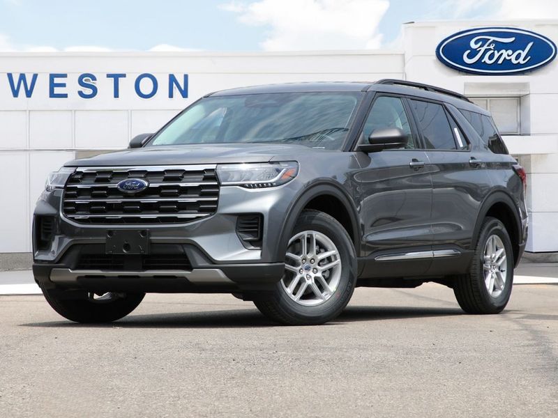 2025 Ford Explorer