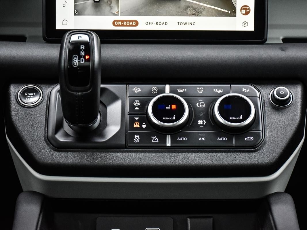 2023 Land Rover Defender 110 S, Toronto, Cash