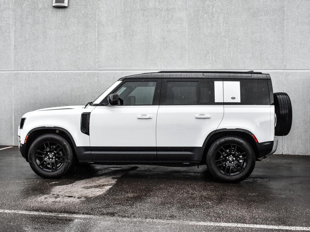 2023 Land Rover Defender 110 S, Toronto, Cash