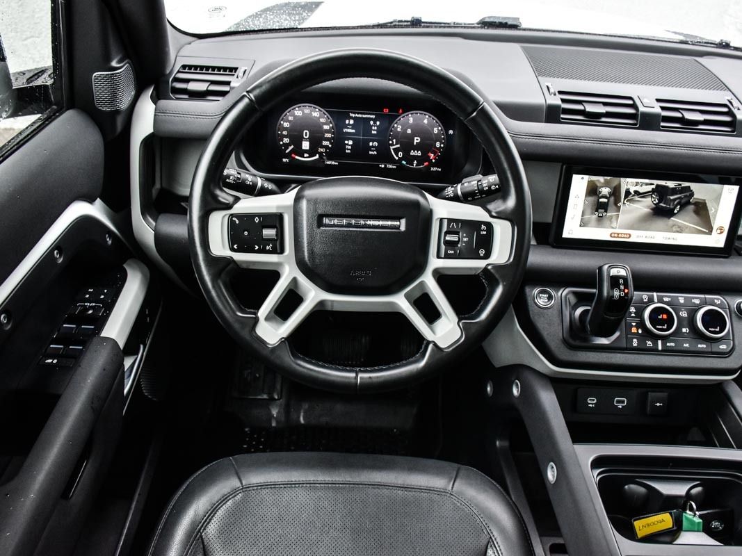 2023 Land Rover Defender 110 S, Toronto, Cash