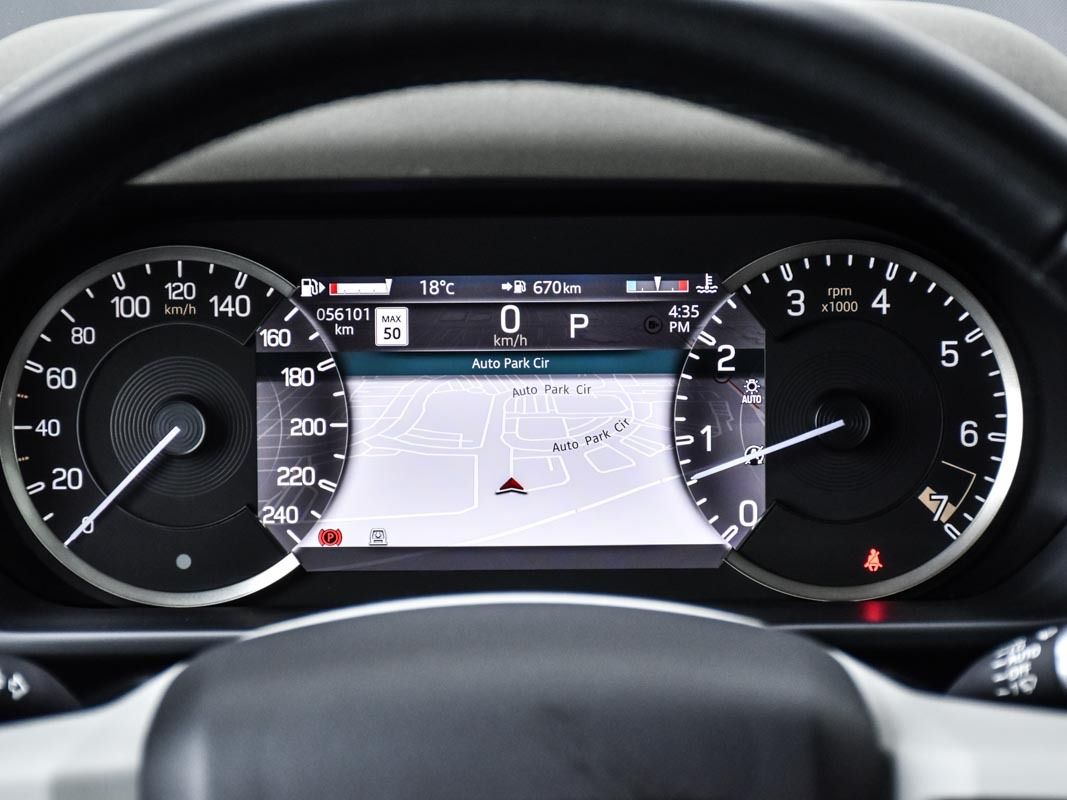 2023 Land Rover Defender 110 SE, Toronto, Cash