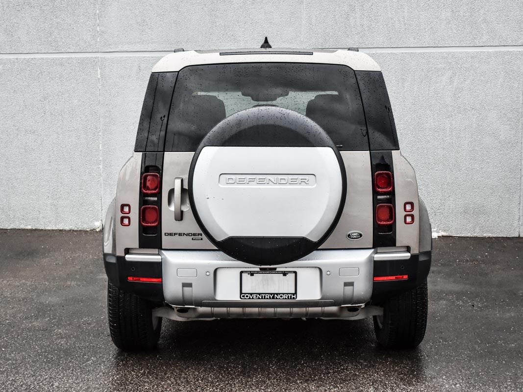 2023 Land Rover Defender 110 SE, Toronto, Cash