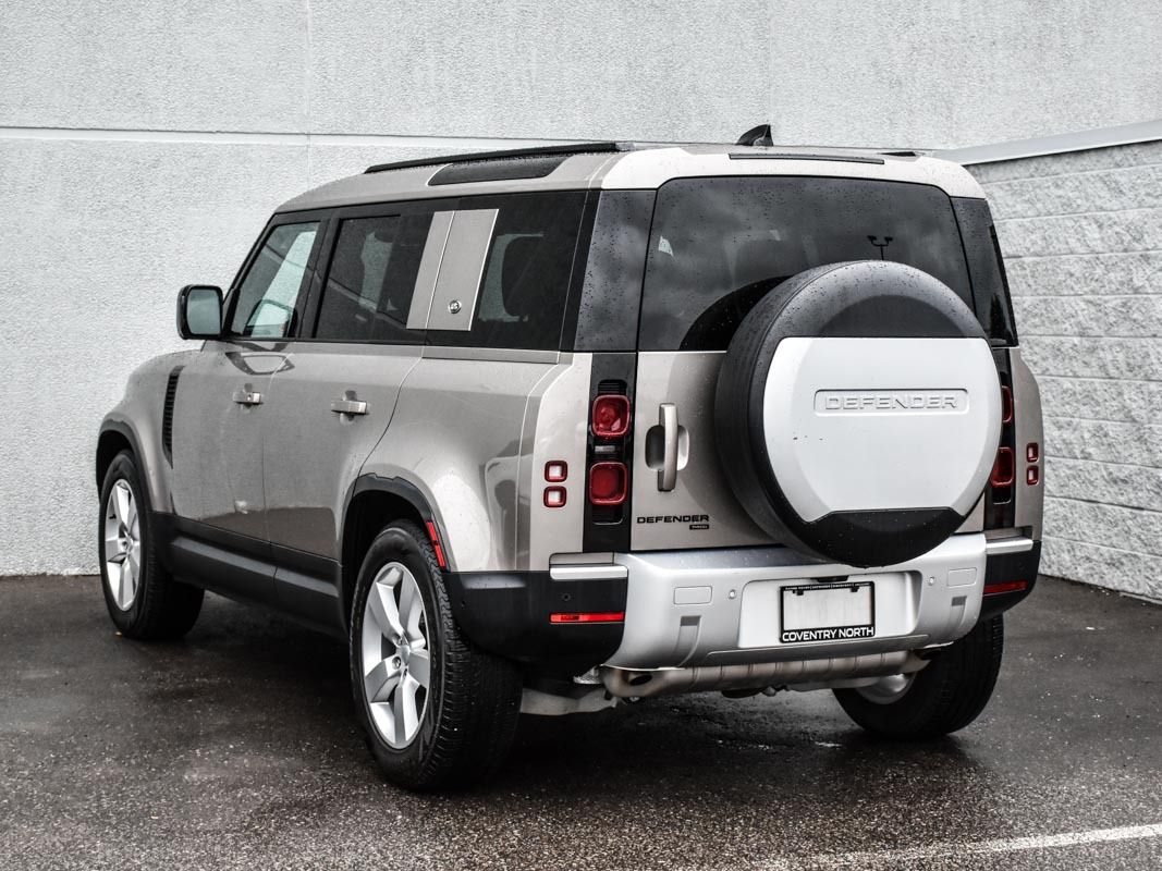 2023 Land Rover Defender 110 SE, Toronto, Cash