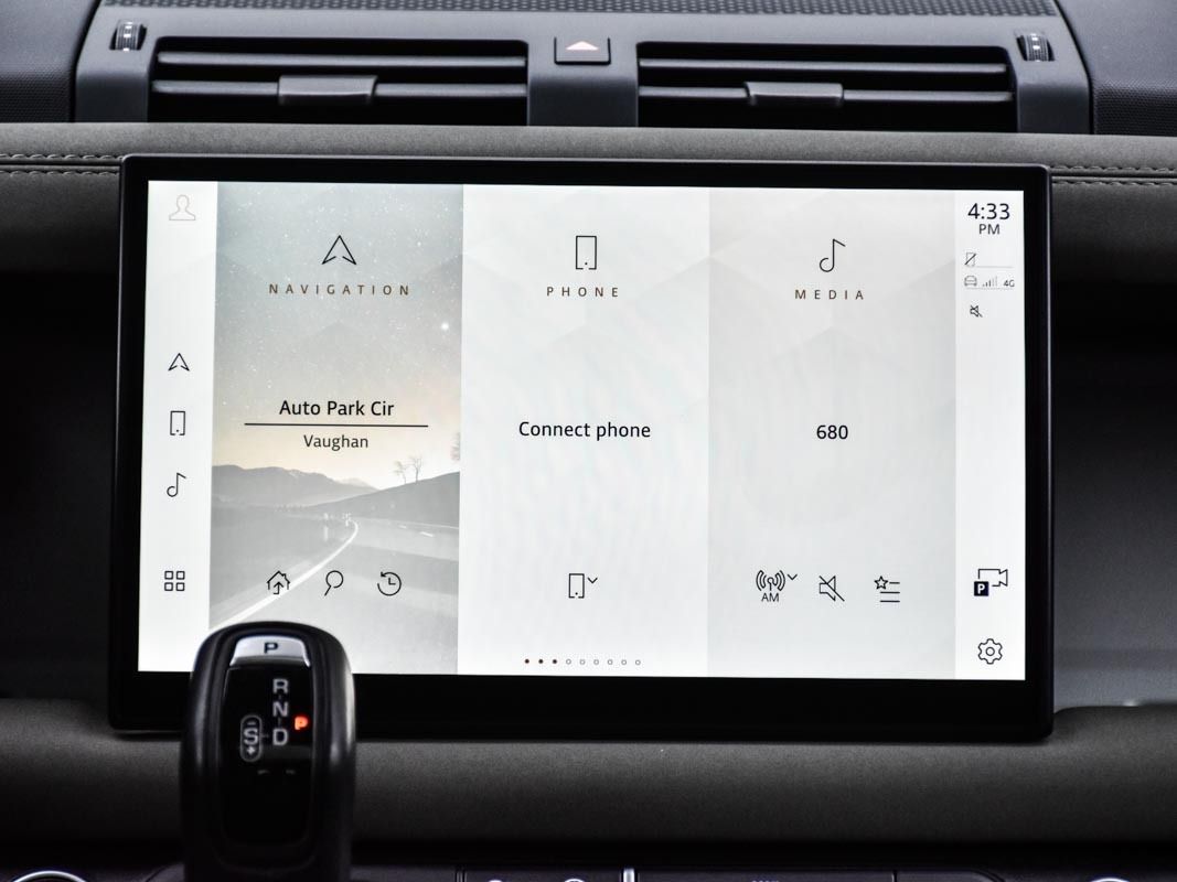 2023 Land Rover Defender 110 SE, Toronto, Cash