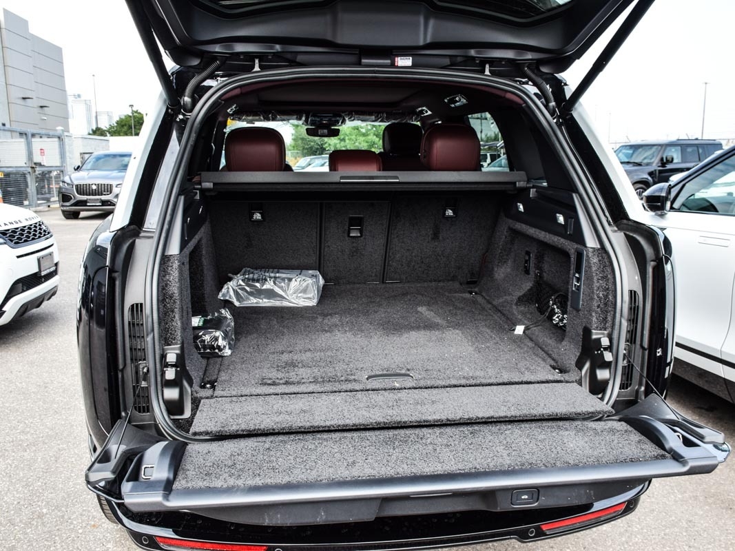 2025 Land Rover Range Rover P530 SE SWB, 多伦多, 全款车