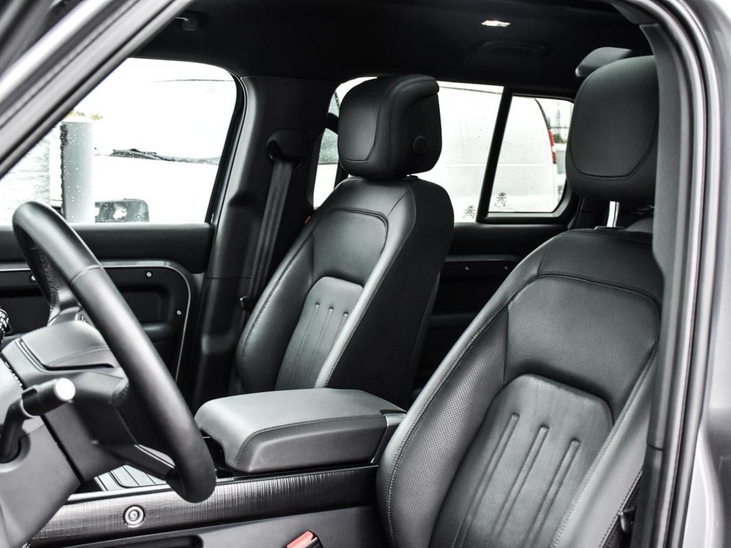 2023 Land Rover Defender 110 X, Toronto, Cash