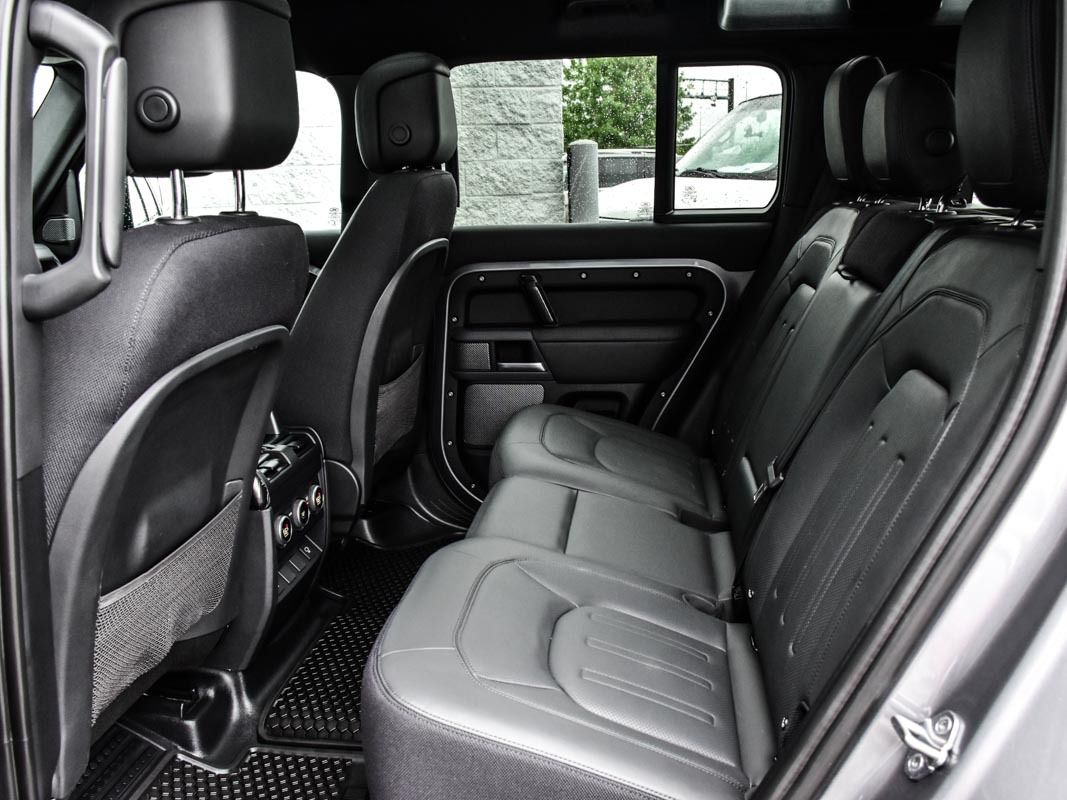 2023 Land Rover Defender 110 X, Toronto, Cash