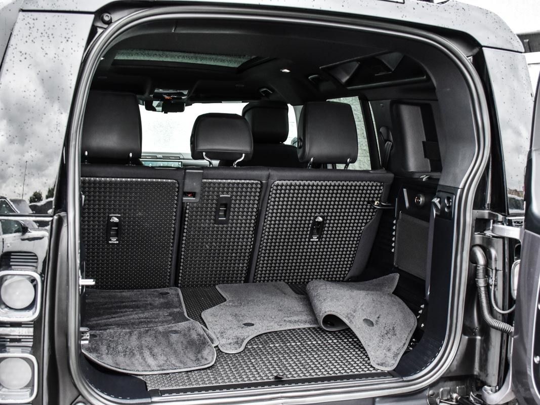 2023 Land Rover Defender 110 X, Toronto, Cash