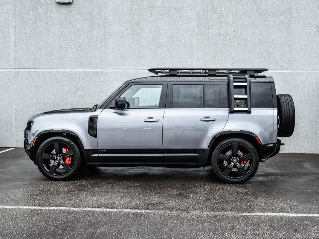2023 Land Rover Defender 110 X, Toronto, Cash
