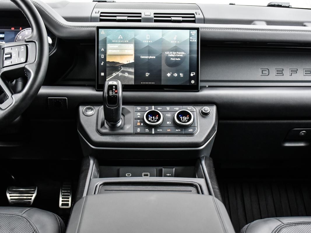 2023 Land Rover Defender 110 X, Toronto, Cash