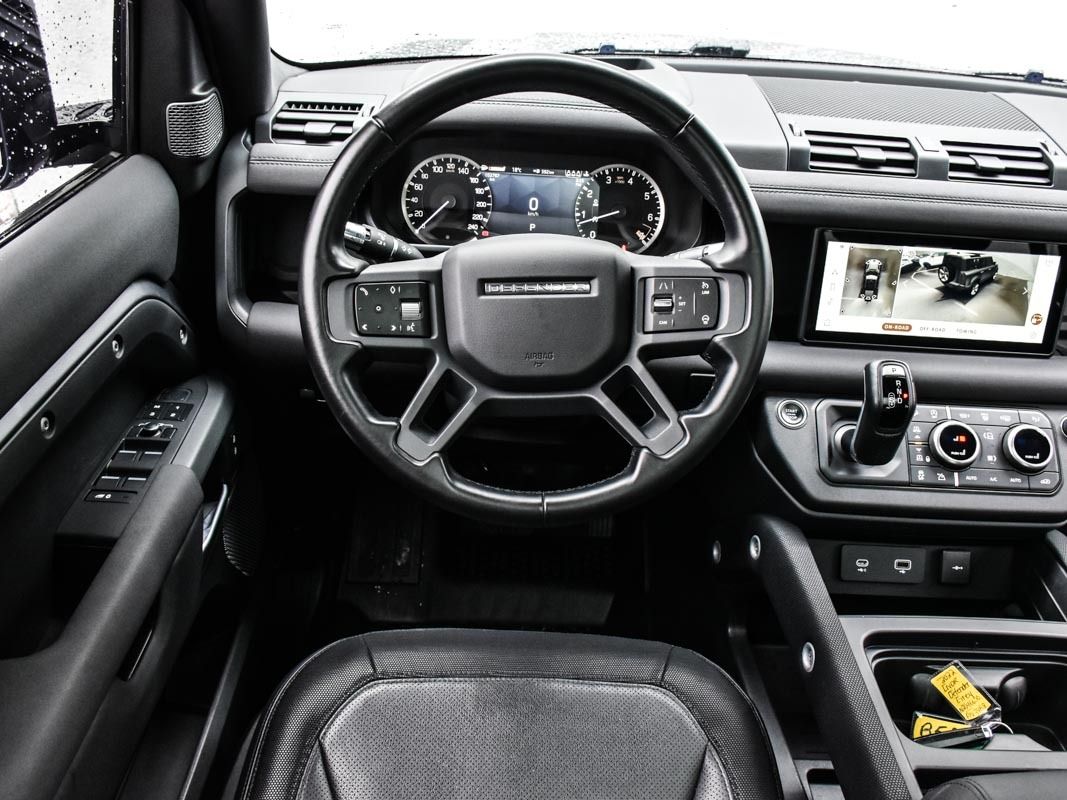 2022 Land Rover Defender 110 X-Dynamic SE, Toronto, Cash