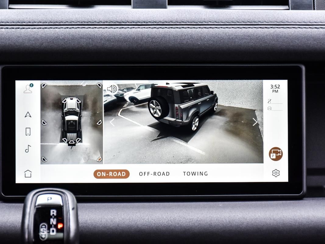2022 Land Rover Defender 110 X-Dynamic SE, Toronto, Cash