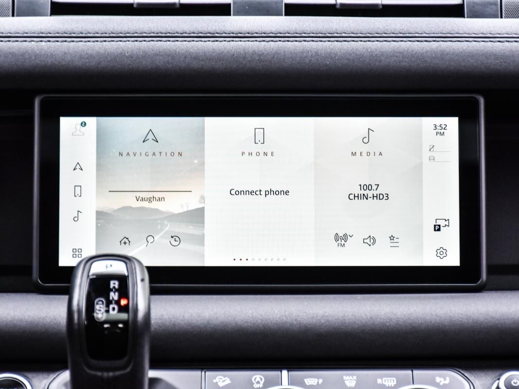 2022 Land Rover Defender 110 X-Dynamic SE, Toronto, Cash