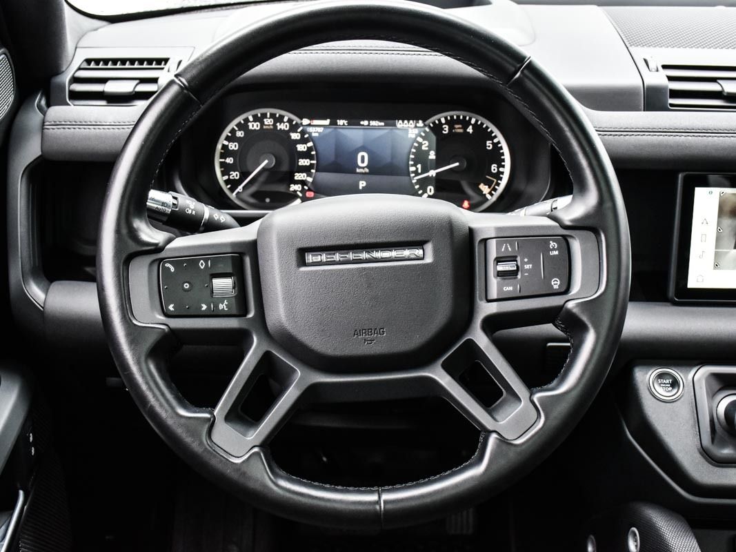 2022 Land Rover Defender 110 X-Dynamic SE, Toronto, Cash