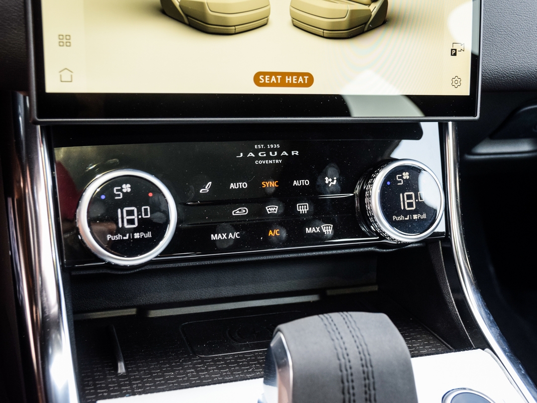 2024 Jaguar XF R-Dynamic SE, Toronto, Cash
