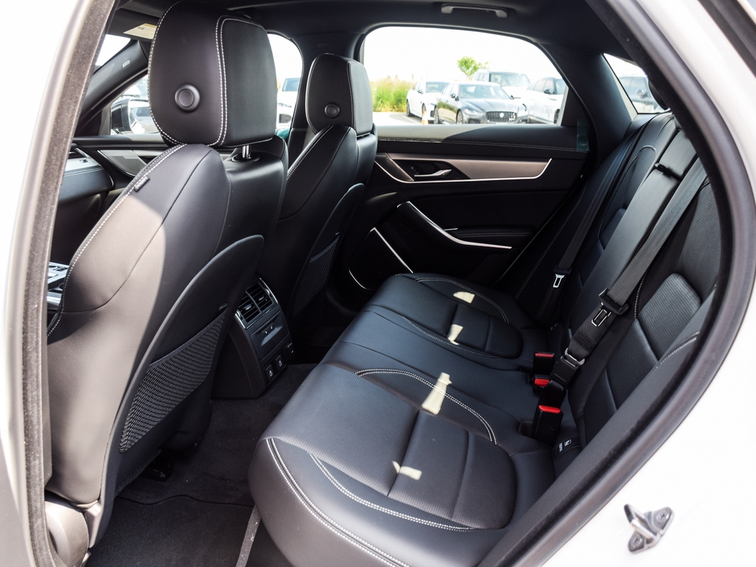 2024 Jaguar XF R-Dynamic SE, Toronto, Cash
