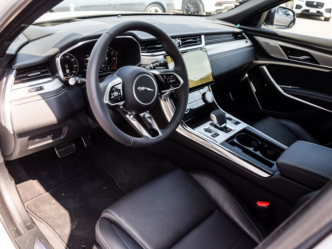 2024 Jaguar XF R-Dynamic SE, Toronto, Cash