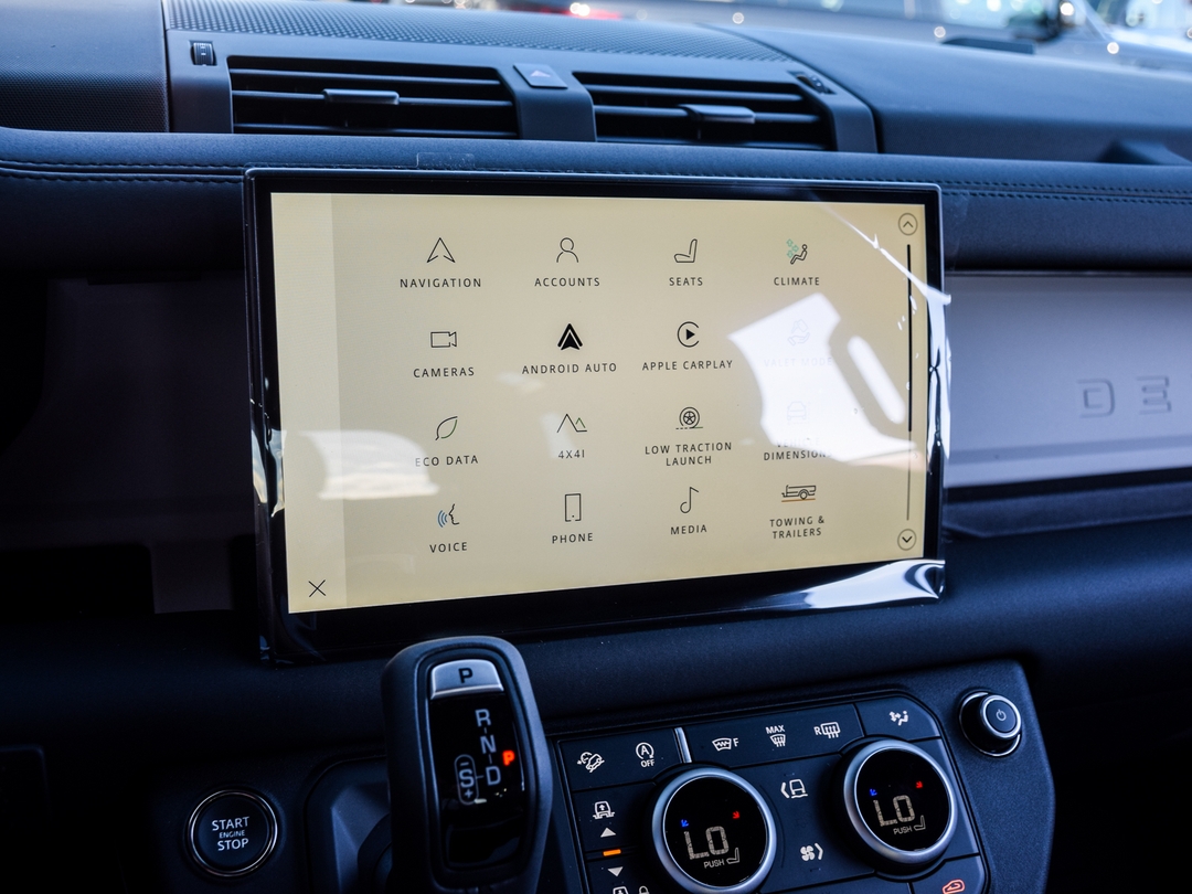 2025 Land Rover Defender 110 P400 X-Dynamic SE, 多伦多, 全款车