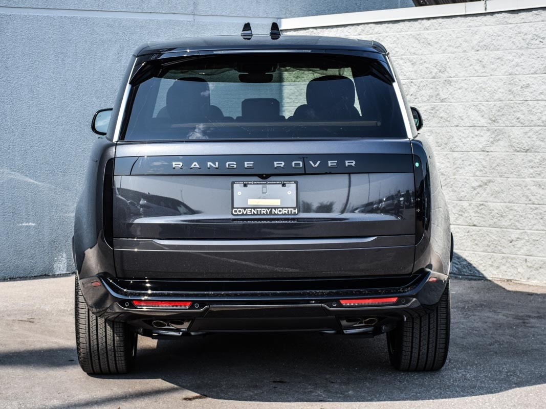 2025 Land Rover Range Rover P530 SE SWB, Toronto, Cash