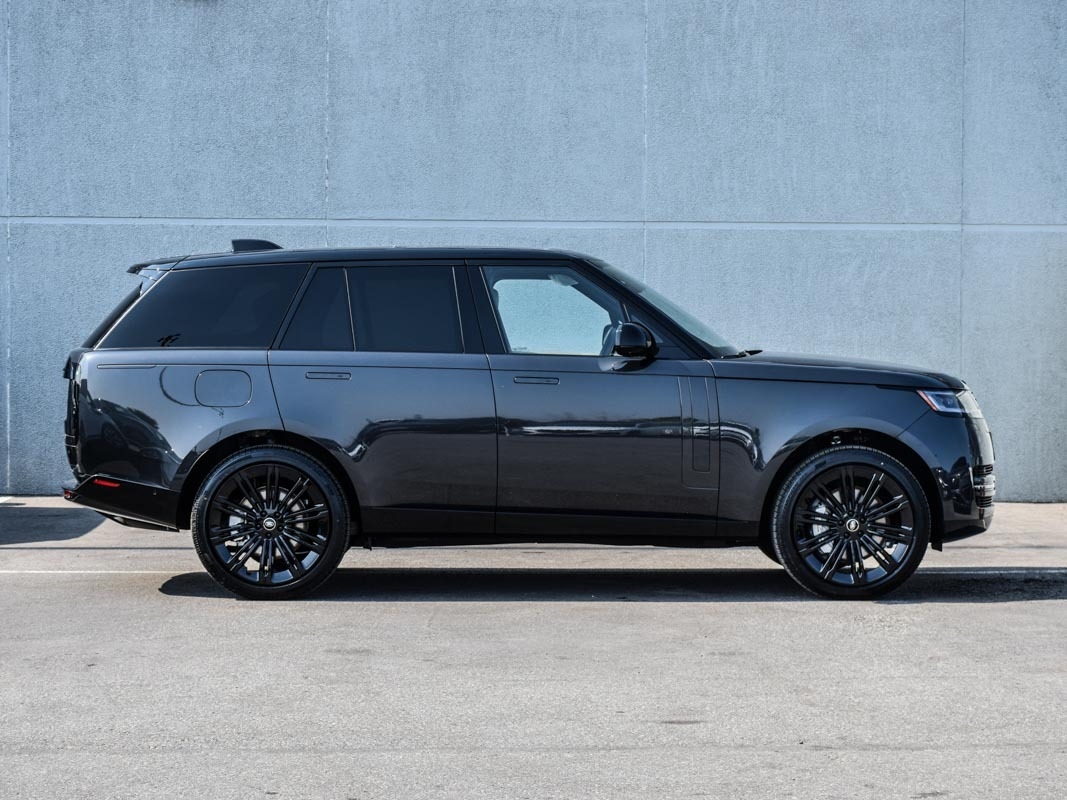 2025 Land Rover Range Rover P530 SE SWB, Toronto, Cash