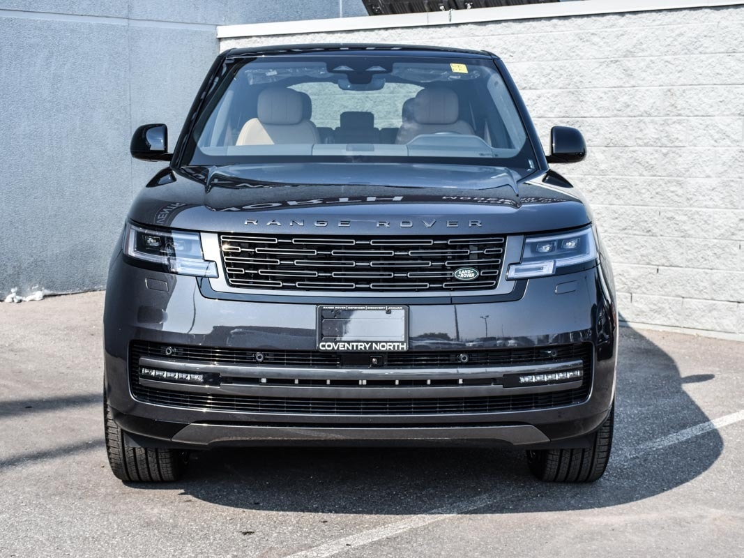 2025 Land Rover Range Rover P530 SE SWB, Toronto, Cash