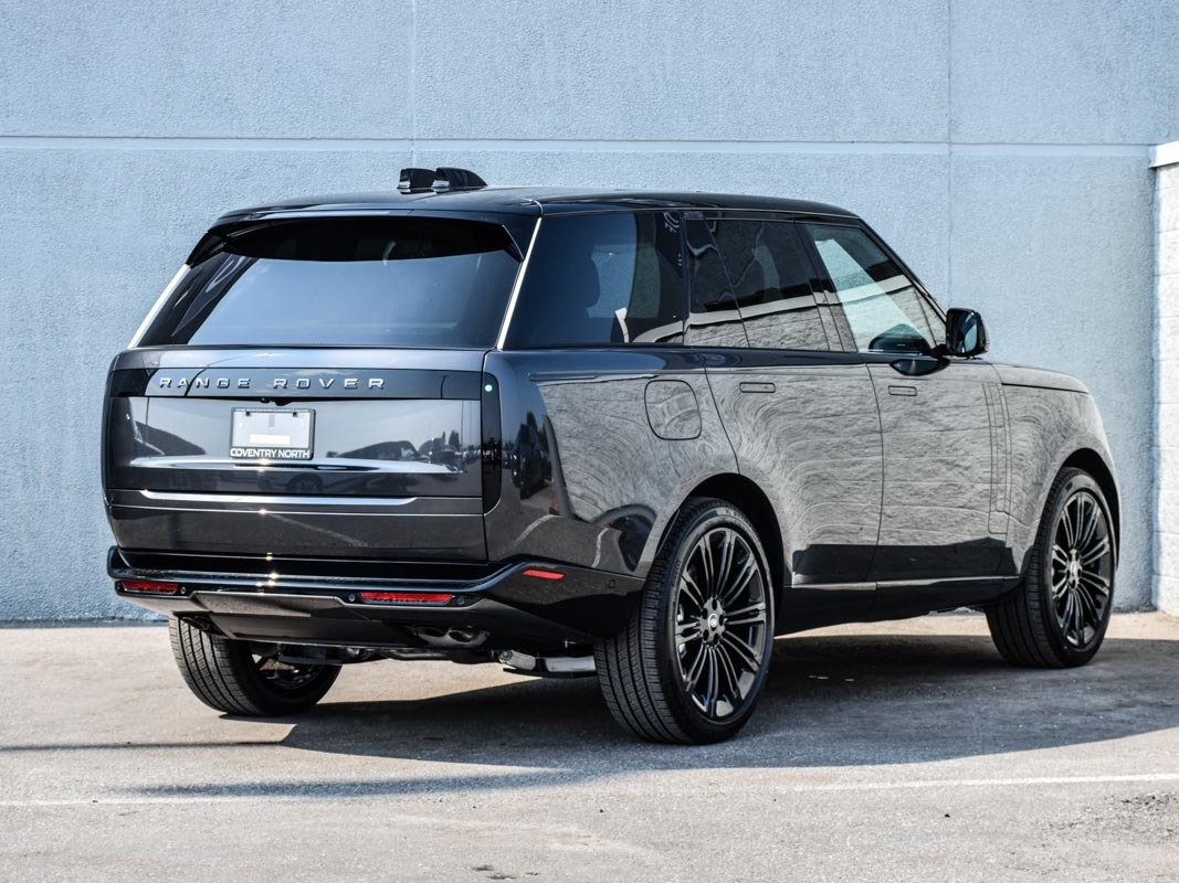 2025 Land Rover Range Rover P530 SE SWB, Toronto, Cash