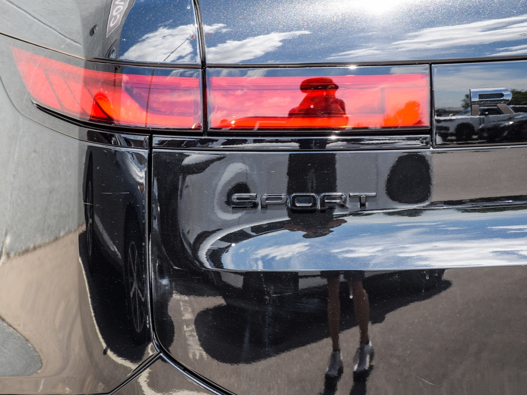 2023 Land Rover Range Rover Sport Dynamic SE, Toronto, Cash