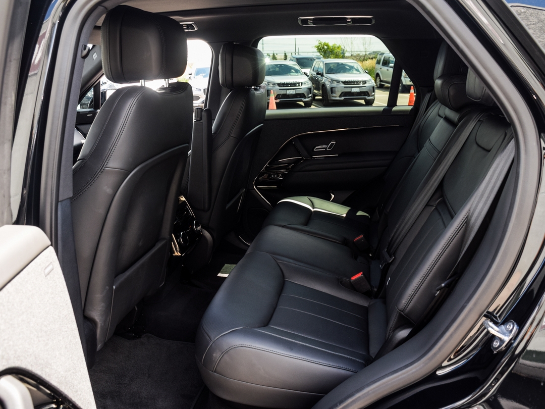 2023 Land Rover Range Rover Sport Dynamic SE, Toronto, Cash