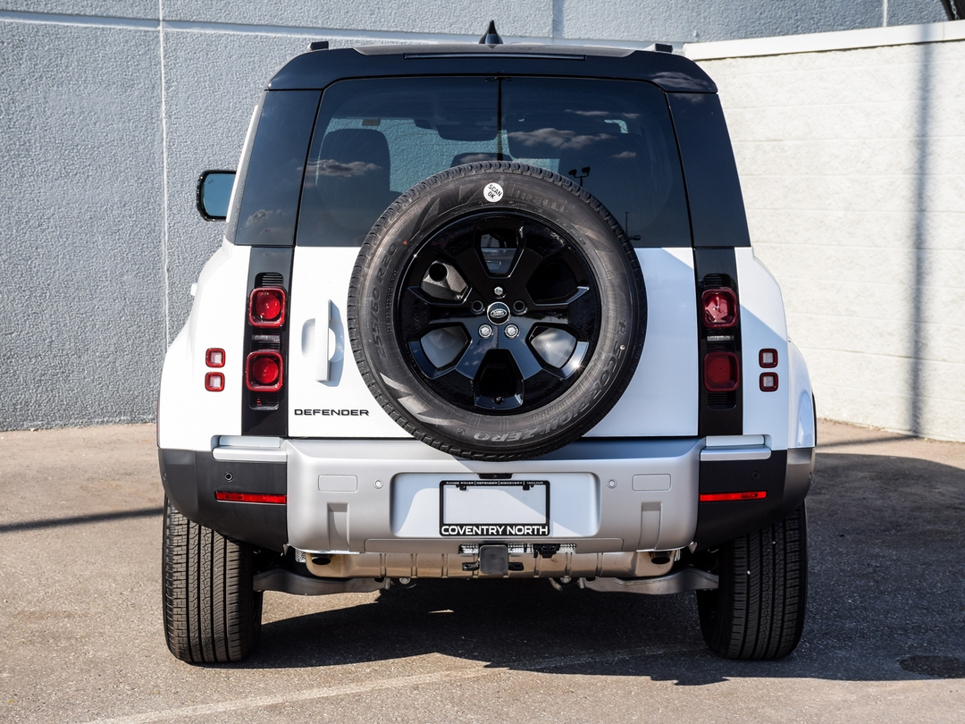 2025 Land Rover Defender 110 P300 S, 多伦多, 全款车