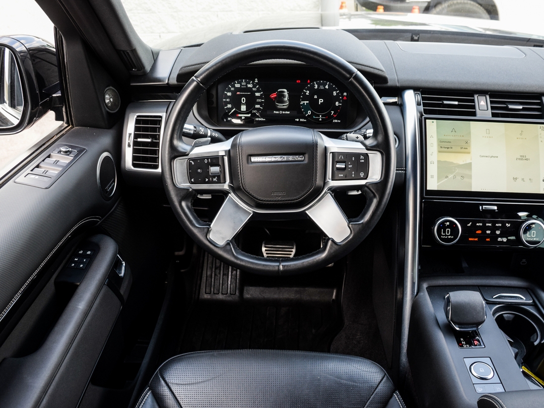 2022 Land Rover Discovery P360 R-Dynamic HSE, Toronto, Cash