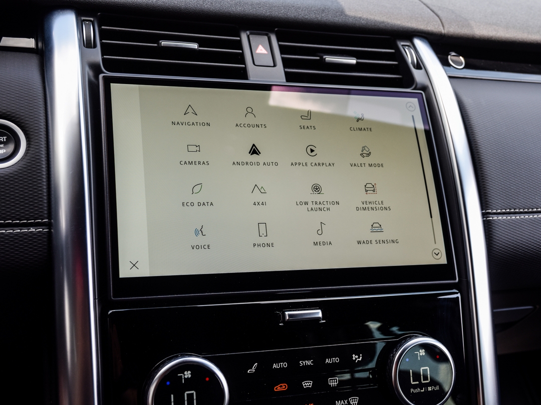 2022 Land Rover Discovery P360 R-Dynamic HSE, Toronto, Cash