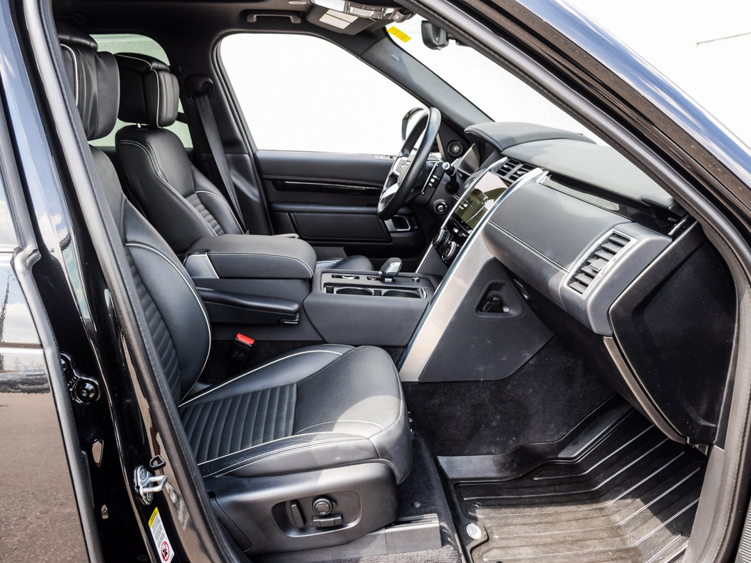 2022 Land Rover Discovery P360 R-Dynamic HSE, Toronto, Cash