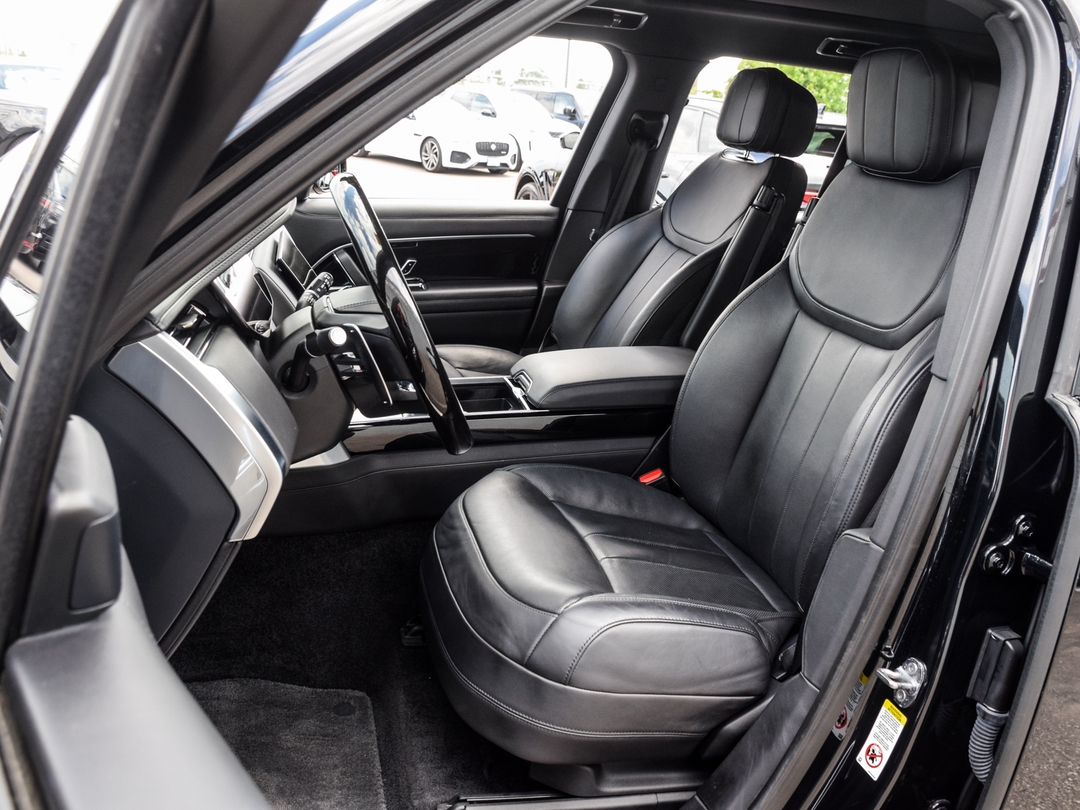 2023 Land Rover Range Rover P530 SE, Toronto, Cash