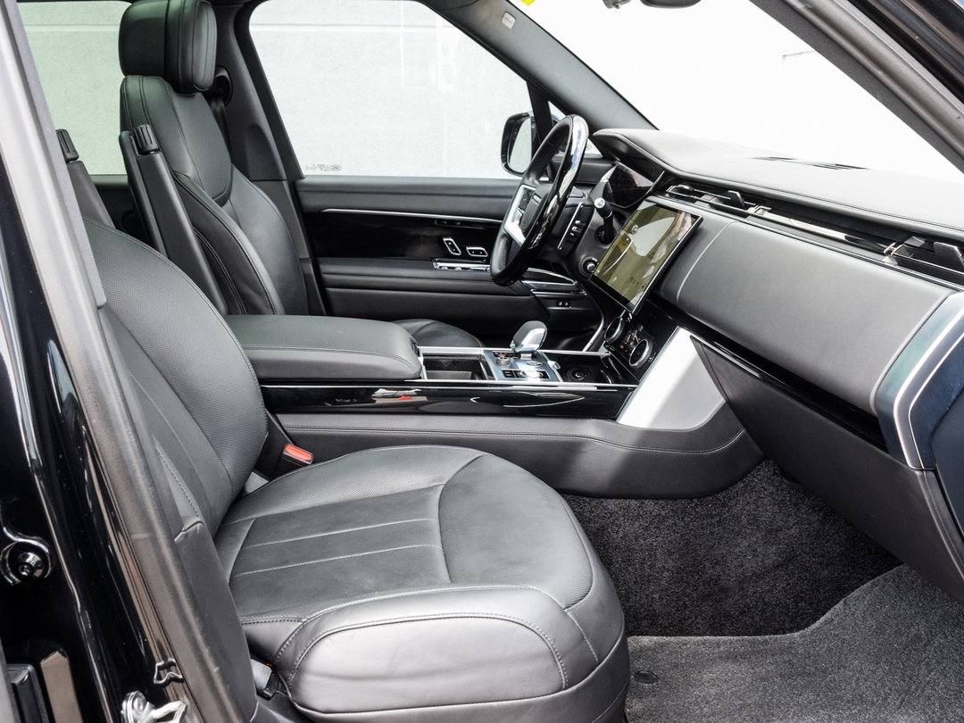 2023 Land Rover Range Rover P530 SE, Toronto, Cash